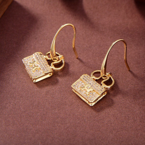 ˇGilded EraˇKELLY DIAMOND EARRINGS
