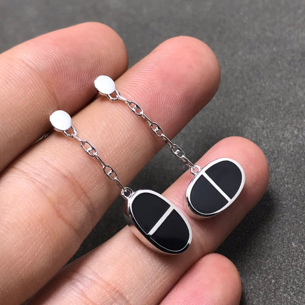 ˇGilded EraˇCHAINE VERSO BLACK CERAMIC SILVER EARRINGS