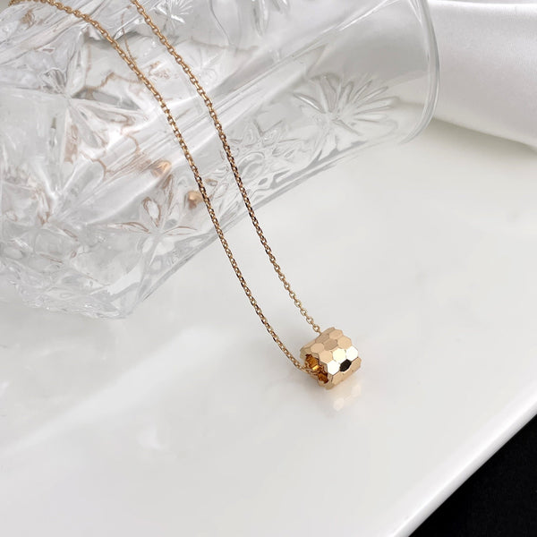 ˇGilded EraˇBEE MINI NECKLACE