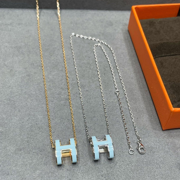 ˇGilded EraˇPOP H SKY BLUE NECKLACE