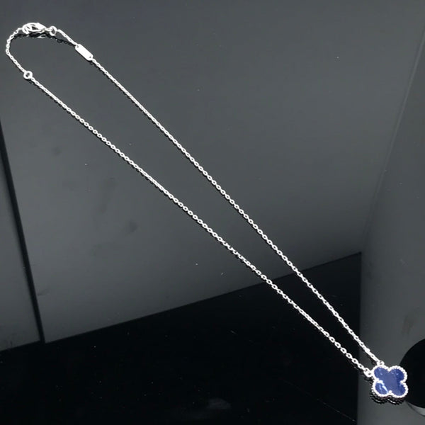 ˇGilded EraˇCLOVER PIETERSITE SILVER LONG NECKLACE