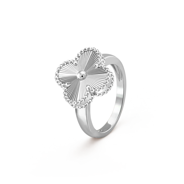 ˇGilded EraˇCLOVER SILVER RING
