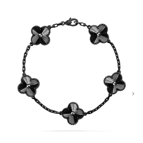 ˇGilded EraˇCLOVER 5 MOTIF BLACK BRACELET